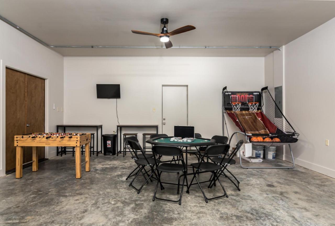 Amazing Downtown Location For Groups! Villa Little Rock Luaran gambar