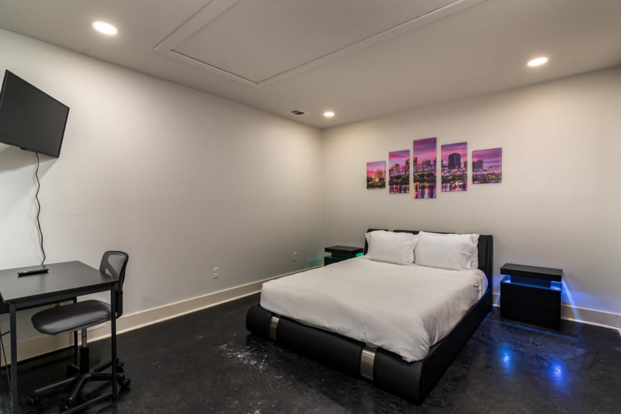 Amazing Downtown Location For Groups! Villa Little Rock Luaran gambar