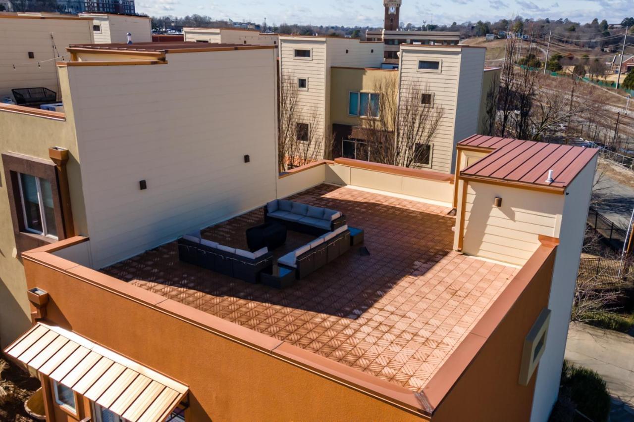 Amazing Downtown Location For Groups! Villa Little Rock Luaran gambar